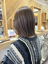 ヘア プロデュース キュオン(hair produce CUEON.) 切りっぱなし/透明感カラー/グレージュ/外ハネ/春カラー