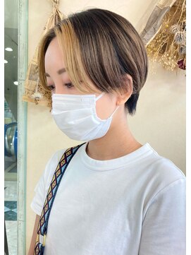 ソソ(soso) 【soso 伊勢田】ハンサムショート【横浜/ブリーチ】