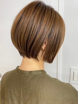 ビュー フクオカ(VIEW FUKUOKA) 大人女子のショートカットウェットヘア髪質改善・縮毛矯正