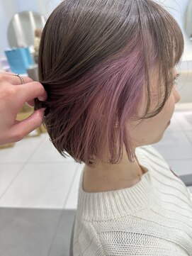 アールプラス 新宿(ar+) インナーピンクヴァイオレット