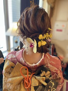 エリリーム(mlilym) 振袖ヘアアレンジ