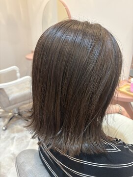 フラワーズ(Flowers) 【プレミアム髪質改善カラー】外はねボブ/タッセルボブ