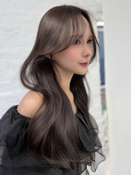 アマトウキョウ 表参道(AMA TOKYO) ［岩井style］20代30代40代韓国レイヤー/韓国ヘア/前髪顔まわり