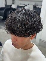 フィフス 名駅(fifth)&nbsp;再現性高い波巻きスパイラルパーマ×刈り上げマッシュ