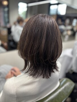 エミタス 三年坂(Emitas) くびれヘア