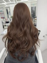 アマトウキョウスマートサロン(AMA TOKYO×Smart Salon)&nbsp;ヘーゼルベージュ　ブリーチなし　レイヤーカット　海外風