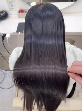 コア 梅田茶屋町店(Core) 髪質改善　艶髪　酸性縮毛矯正　梅田