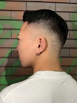 HIRO GINZA BARBER SHOP 栄店【ヒロギンザ バーバーショップ】【3/25 OPEN予定】 ニュアンスパーマ/波巻きツイストスパイラル[栄駅/理容室]