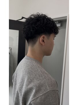 プル(puLL) 刈り上げパーマ