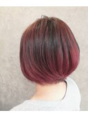 ピンクバレイヤージュ ショートボブ