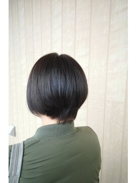 アンシャンテ(ENCHANT) ミルクティーグレージュショート