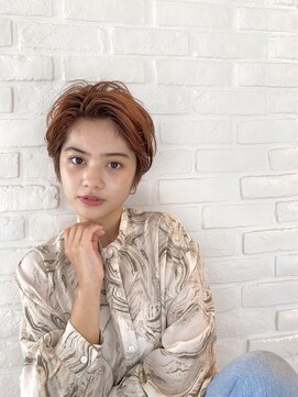 ヘアーアンドメイクトラスト(HAIR&MAKE TRUST) ショートヘア/ショートボブ/ベージュカラー/イルミナカラー