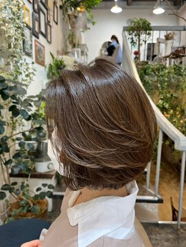 ココロカラ(Cocorokara) 前髪なしかき上げボブ