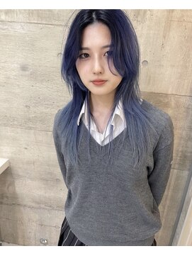 アリートウキョウ(ALLY TOKYO) 中性ウルフレイヤーカットロングウルフカット姫カット姫ウルフ