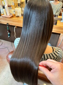 リリアン(Ririan) 【橋本】自社開発髪質改善トリートメント(ＫＡＭＩＫＡＩ)