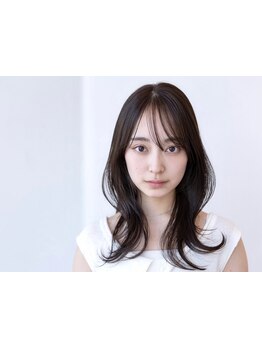 韓国レイヤ-カット×美髪質改善で美シルエットと上品な抜け感を◎周りと差がつく大人可愛い韓国ヘアに!