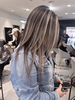 キング 枚方店(K!ng)&nbsp;縮毛矯正髪質改善ハイライトレイヤーカット枚方美容室エクステ