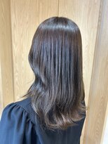 トッカ 広島(tocca)&nbsp;透明感たっぷりオリーブベージュ♪