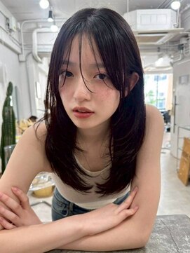 ポーチバイハニー オモテサンドウ(PORCH by HONEY omotesando) レイヤーカット/オリーブベージュ/ハッシュカット/韓国ヘア2