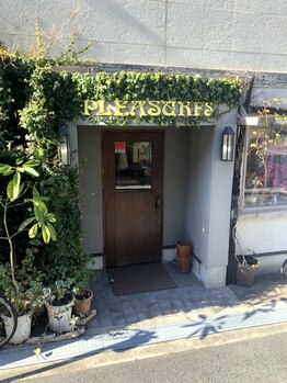【大型店が苦手な方にも◎】一人一人に寄り添った丁寧な施術と接客で、居心地の良いひとときをご提供☆