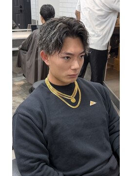 ハーツ バイ レックス 中野(HEARTS by rex) ホワイトハイライトパーマ