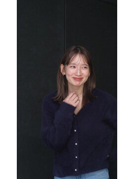 ガーデン ジングウマエ(GARDEN jingumae) 大人ガーリー/ミディアムレイヤーカット/サブリミック/艶髪/前髪