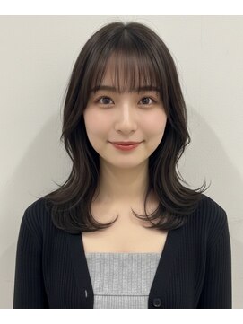 ボヌールウメダ(Bonheur UMEDA) さりげなく盛れる顔周りデザイン/透明感グレージュカラー