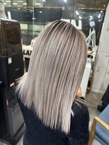 ラフ 難波店(LAFF)&nbsp;バレイヤージュ/シャドウルーツ/ハイライト/レイヤーカット