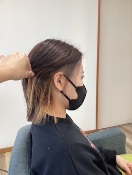 ヘアーアンドコークラシコ(Hair&Co. Clasico) 刈上げ×イヤリングカラー