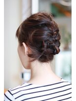 ラ・メール(La Mer)&nbsp;超簡単まとめ髪