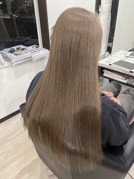 コアフィールフィス(COIFFURE fils) 《見附　今町》M3D ハイトーンカラー　美髪　スーパーロング