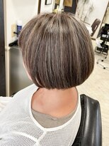 ヌーベルバレ(Nouvelle Vallee)&nbsp;白髪ぼかしハイライト/ボブ/ケアブリーチ/