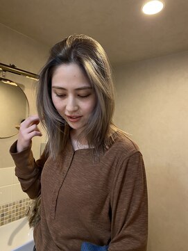 ネルケ 立川(nelke) 外人風ブロンドベージュ