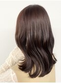 くびレイヤーエモージュ黒髪グレーベージュレイヤーロング