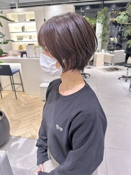 ステアケース 武蔵小杉店(stair:case) 大人ナチュラル暗髪透明感ショートボブ