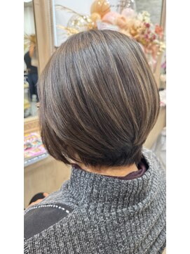 ラディシュ さがみ野(RADISH) 大人可愛い小顔くびれボブダークアッシュグレージュブリーチなし