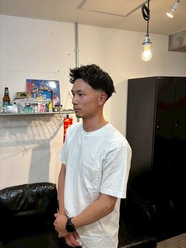 ライズ ヘア ブランド スウェル(RISE HAIR BRAND SWELL) メンズカット/メンズカラー/メンズ白髪染め/メンズ/江坂/江坂駅