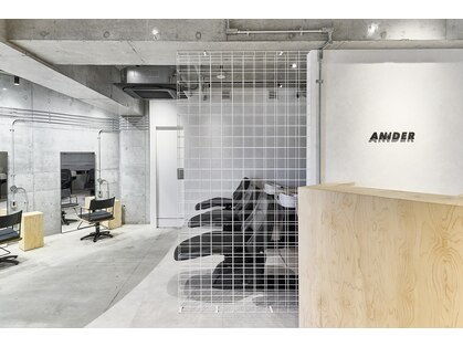 アンダー(ANNDER)の写真