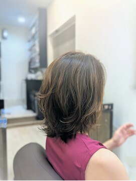 アオカマクラ(a-o Kamakura) ミディアムレイヤーはシンプルに可愛い