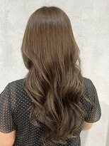 ヒール 大井町店(heel.OOI)&nbsp;艶感たっぷりベージュカラー