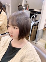 ネオリーブアイム 横浜西口店(Neolive aim)&nbsp;大人かわいい小顔丸みのあるミニボブ　グレージュ