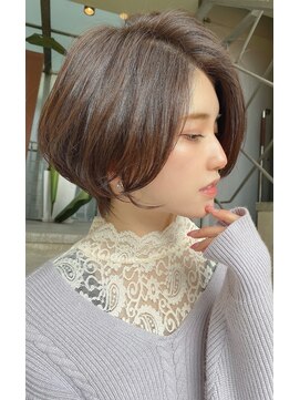 ロンド ストラーダ 心斎橋(Lond strada) ショート×ハイライト白髪ぼかし×シルキーベージュ[心斎橋]