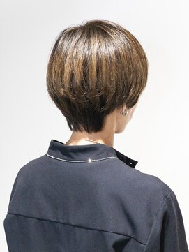 アルフレッド 桜本町店(alfRed) 丸みショートヘア