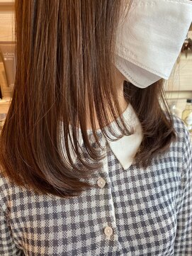 サロンドカスティーロ(salon de castillo) ミディアムレイヤー内巻きナチュラル大人可愛い20代30代