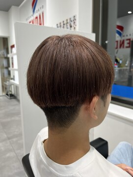 オーシャントーキョー 仙台(OCEAN TOKYO) マロンマッシュブラウン秋刈り上げツーブロストレートショート