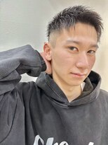 ロミーオム 本厚木(ROMMY. Homme)&nbsp;刈り上げツーブロックアップバングショートビジネスメンズヘア