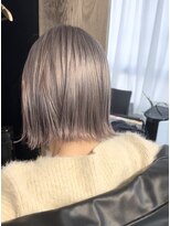 ロム(Rom.)&nbsp;White lavender