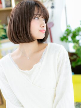 カバーヘア ブリス 大宮西口(COVER HAIR bliss) ツヤ髪ビターショコラ小顔前下がりミニボブc5大宮20代30代40代
