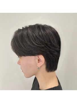 アッシュ 二子玉川店(Ash) ニュアンスパーマセンターパートコンマヘアツーブロック刈り上げ