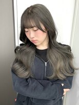 ユーフォリア 渋谷グランデ(Euphoria SHIBUYA GRANDE)&nbsp;オリーブグレージュ　くびれ巻き　赤み消し　顔まわり